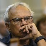 Andruh, chimistul, preia conducerea academiei române după duelul cu mircea dumitru