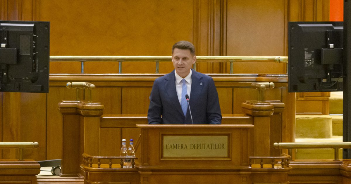 PNL îl vrea din nou pe Bolojan premier, după ce Guvernul pică