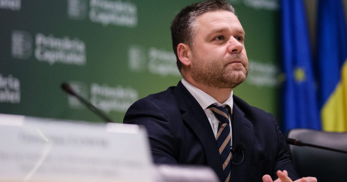 Veți da foc la România, strigă furios Donald Trump