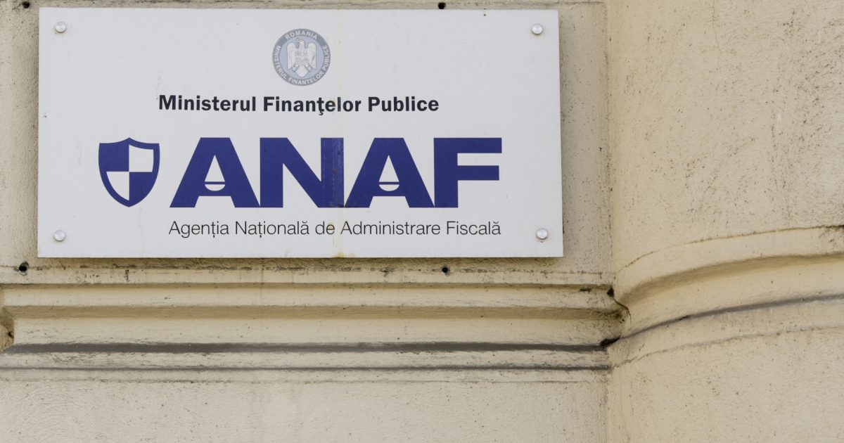 Datorii: Persoanele fizice, peste 1.200 lei, firmele, peste 5.000 lei