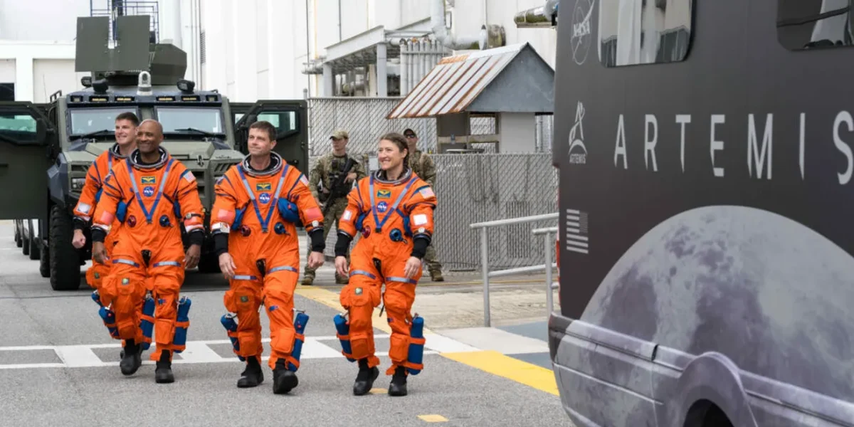 ASTRONAUTI-NASA-MISIUNE-ARTEMIS.webp.webp - NewsFactor