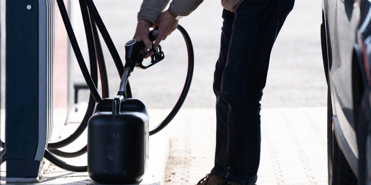 Benzinarie-benzina-motorina-carburant-Hepta_Mediafax_Foto-DPA_Hepta-scaled.jpg - NewsFactor