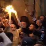 Credincioșii, acceptați la ceremonia Sfintei Lumini. Restricții severe