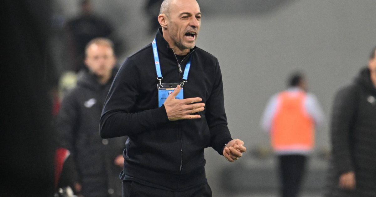 Andone, după eliminarea din Cupă: „Dacă s-a repetat, trebuia și la Drammeh”