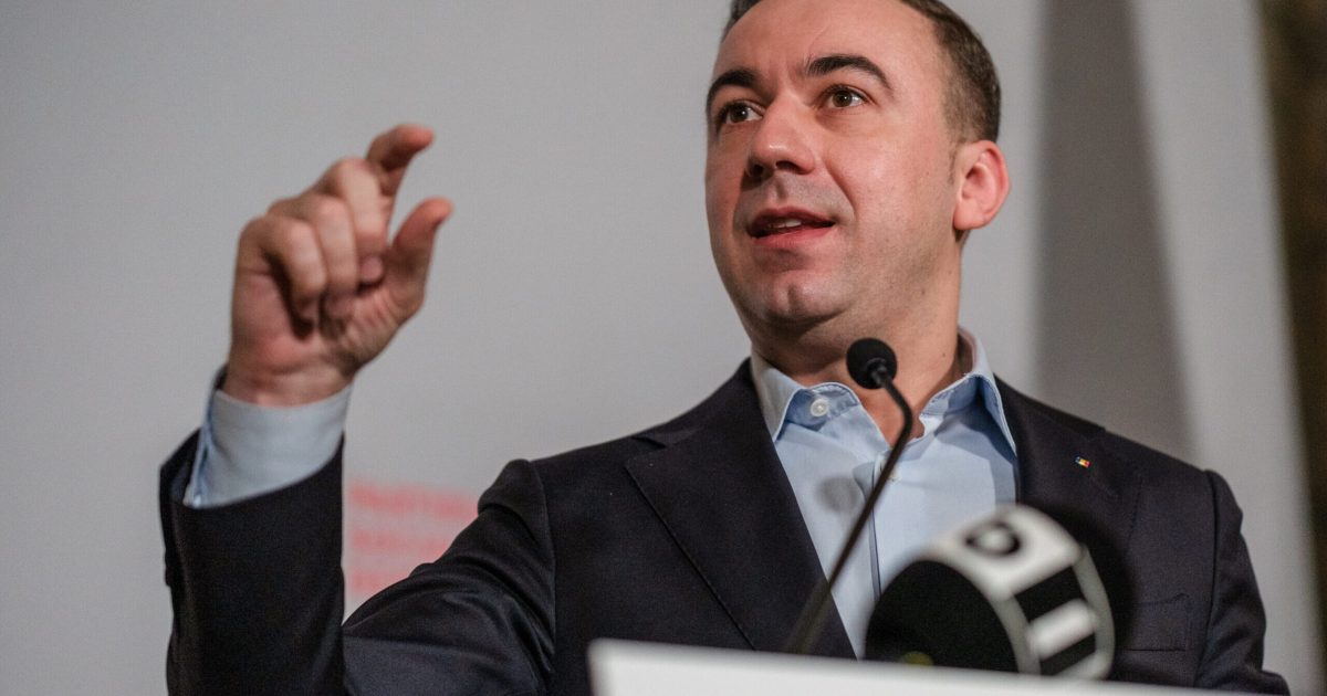 Carburanți: Aprovizionare ok, dar prețul la curent scade curând