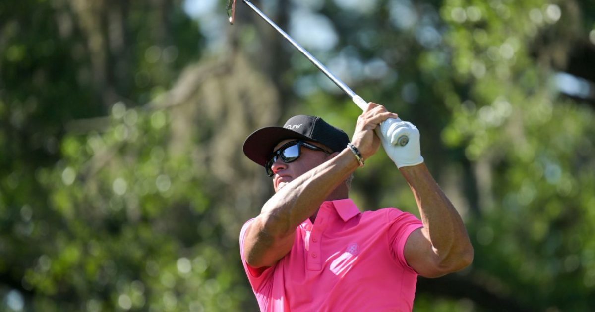 Brian Gay, Scott Hend share lead in Senior PGA Championship