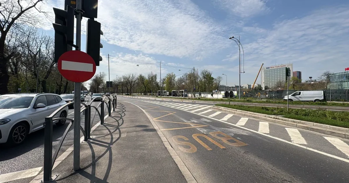 București: Bandă unică pentru autobuze pe Mihai I, între Arcul de Triumf și Piața Presei