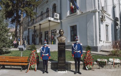 Bustul lui Goga, DISPĂRUT din Copou: Poezia, ACUZATĂ de fascism