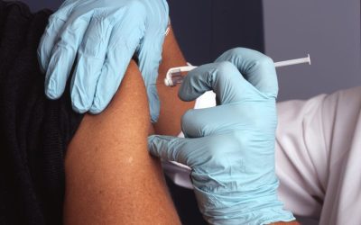 Poți dona sânge după vaccinul anti-COVID? Autoritățile, răspuns clar