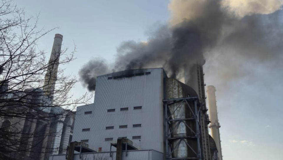 Grupul 5, Oprit de Urgență: Ce Se Întâmplă, de Fapt