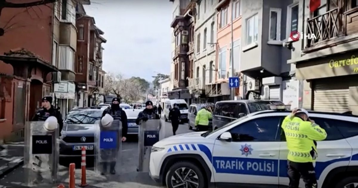 Atac armat într-un liceu din sud-estul Turciei