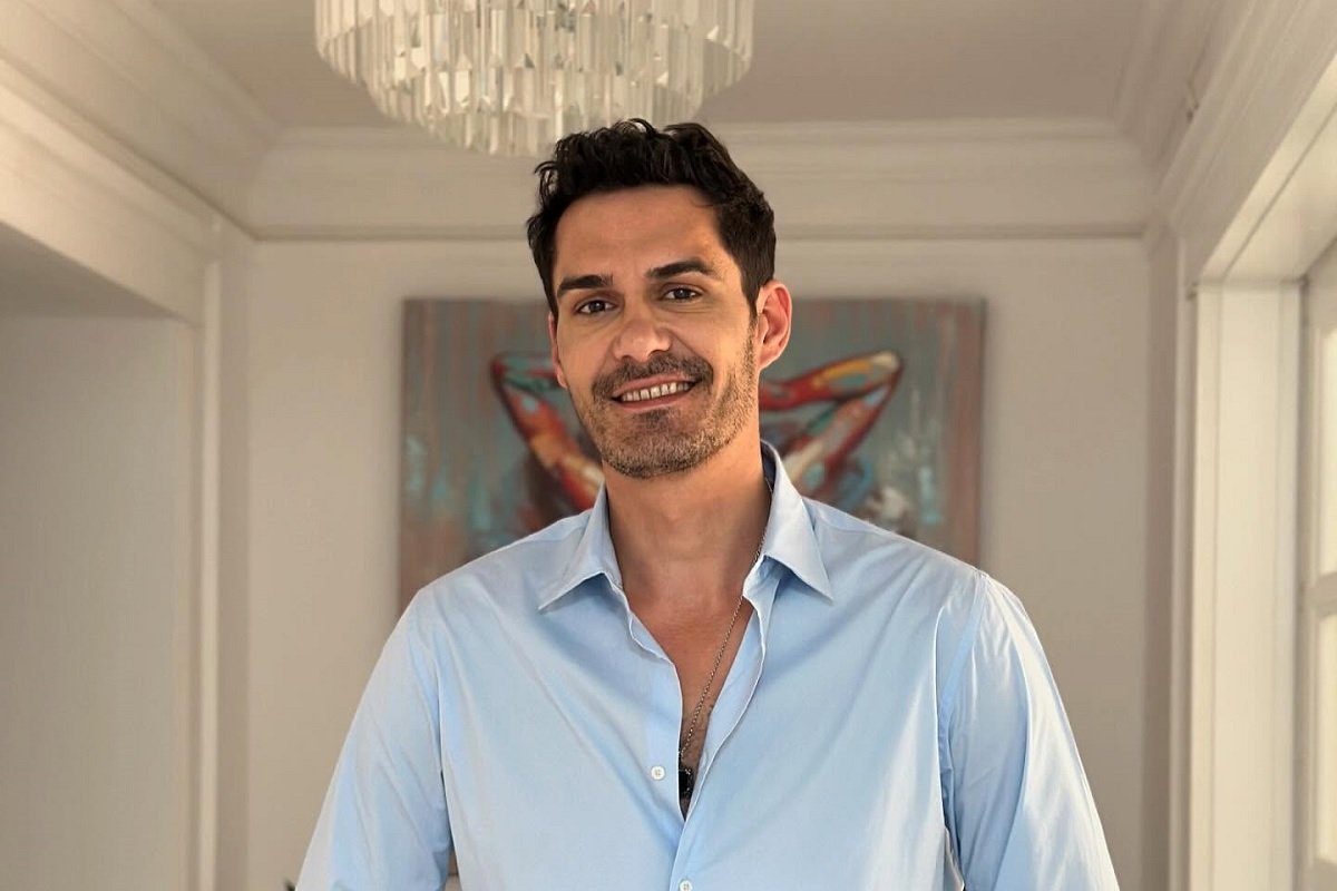 George Burcea, surprins de costurile medicale din SUA: 1.350 de dolari pentru o vizită la urgențe Actorul român GEORGE BURCEA a rămas uimit de factura primită în urma unei vizite la camera de gardă dintr-un spital din Statele Unite ale Americii