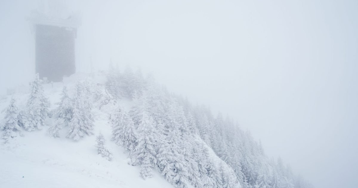 Maramureș: Ger năprasnic în Munții Rodnei, -13 grade Celsius
