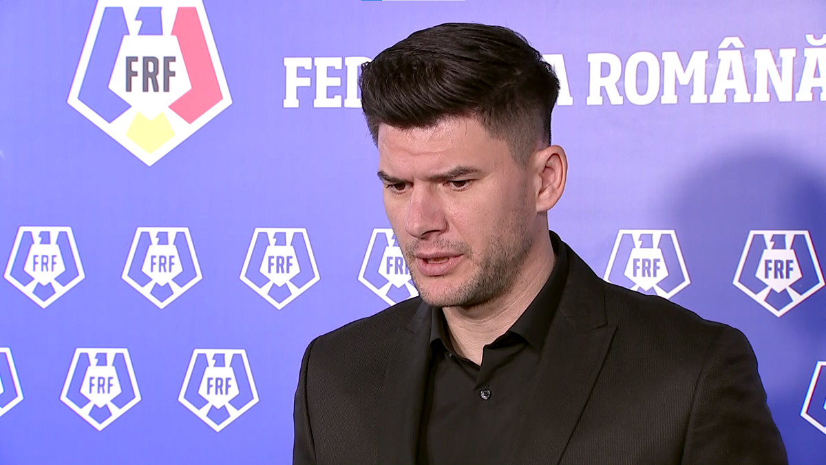 Cristi Săpunaru îl laudă pe Vladimir Screciu după victoria Craiovei în fața CFR Cluj Cristi Săpunaru a avut numai cuvinte de laudă pentru Vladimir Screciu, după meciul Universitatea Craiova – CFR Cluj, încheiat cu scorul de 2-0