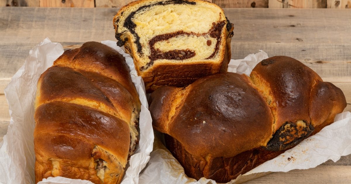 Cum păstrezi cozonacul proaspăt luni: Trucul genial dezvăluit