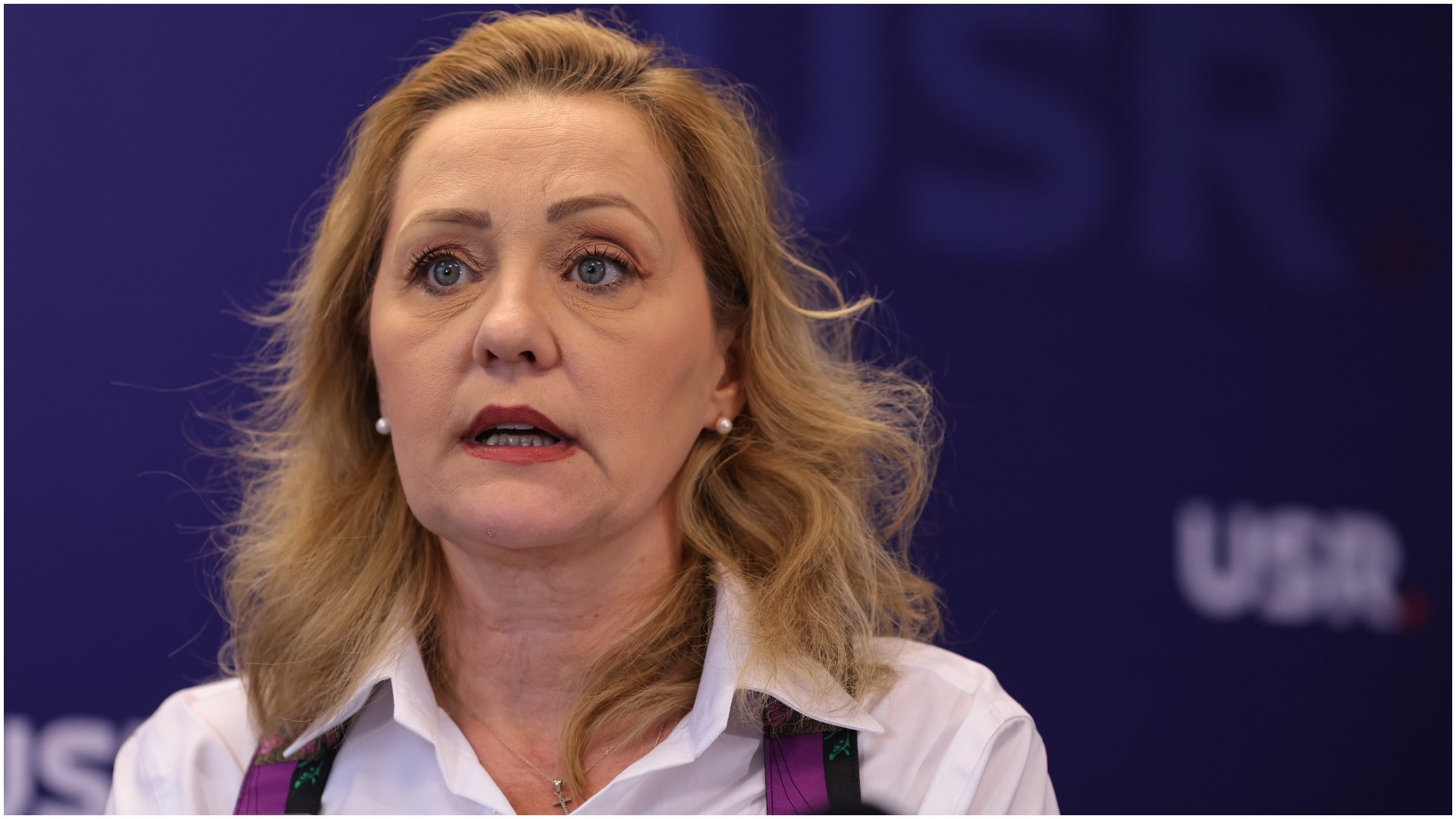 LASCONI și PONTA, audiați la DIICOT în dosarul fotografiilor trucate din campania prezidențială București – Elena LASCONI și Victor PONTA au fost audiați de procurorii DIICOT în legătură cu dosarul fotografiilor trucate apărute în campania prezidențială din 2025