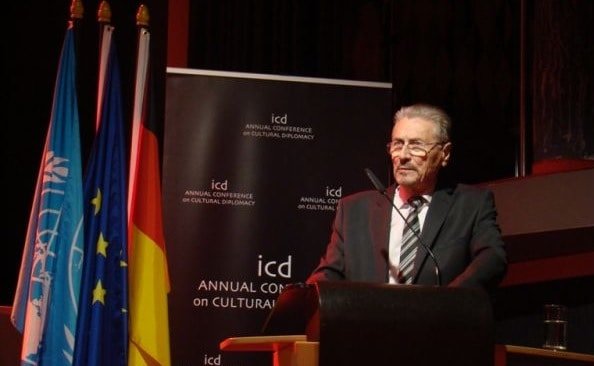 Institutul Levantului: Sinecură cu nume nou, vechile metehne