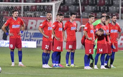 Fost star FCSB, OUT după 7 minute: Scandal la noua echipă