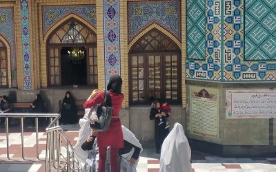 Iran: Întâlnire cu sfinți și poeți. O incursiune în cultura persană