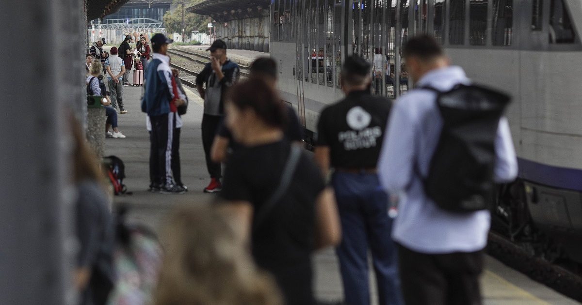 CFR SA scoate la licitație paza Gării de Nord și a sediului din București