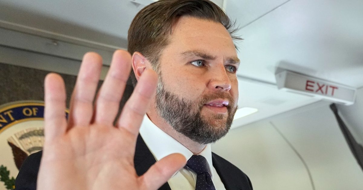 JD Vance, lecție de Teologie Papei Leon: „Interpretează greșit Scriptura”