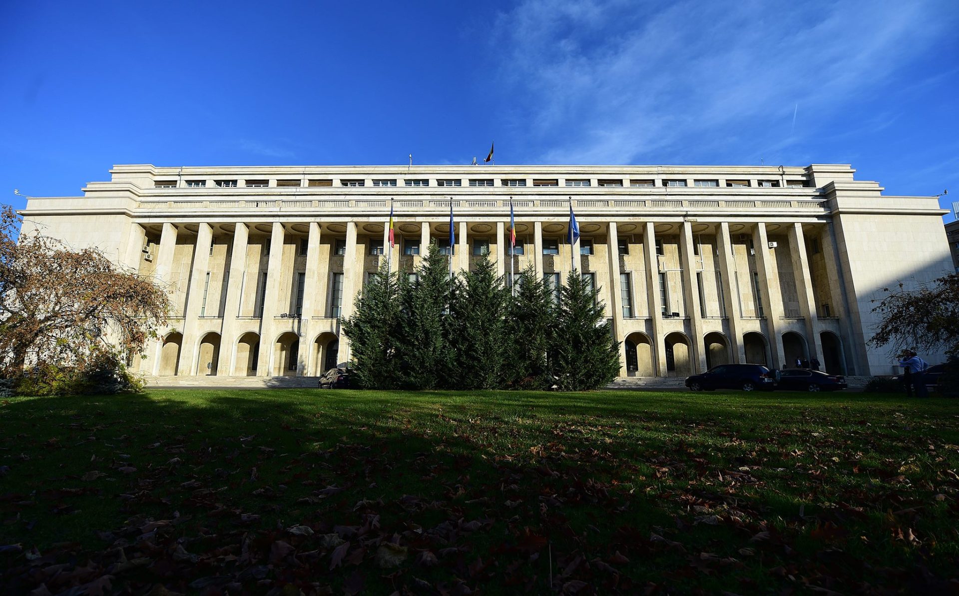 Cancelaria crește garanțiile pentru racordare, peste limitele ANRE