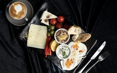 Clienții din România, mai pretențioși. Ce schimbă piața de restaurante