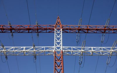 Prețurile la energie, umflate de speculă. Guvernul vrea garanții mai mari pentru racordare