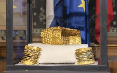 Coiful de la Coțofenești și brățările dacice, acasă: Detalii de la Demeter Andras