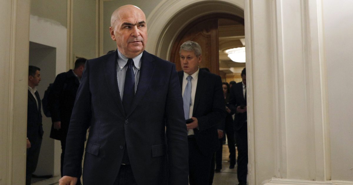 Vocea Puternică a Susținerii: Cum se joacă Politica cu Președintele