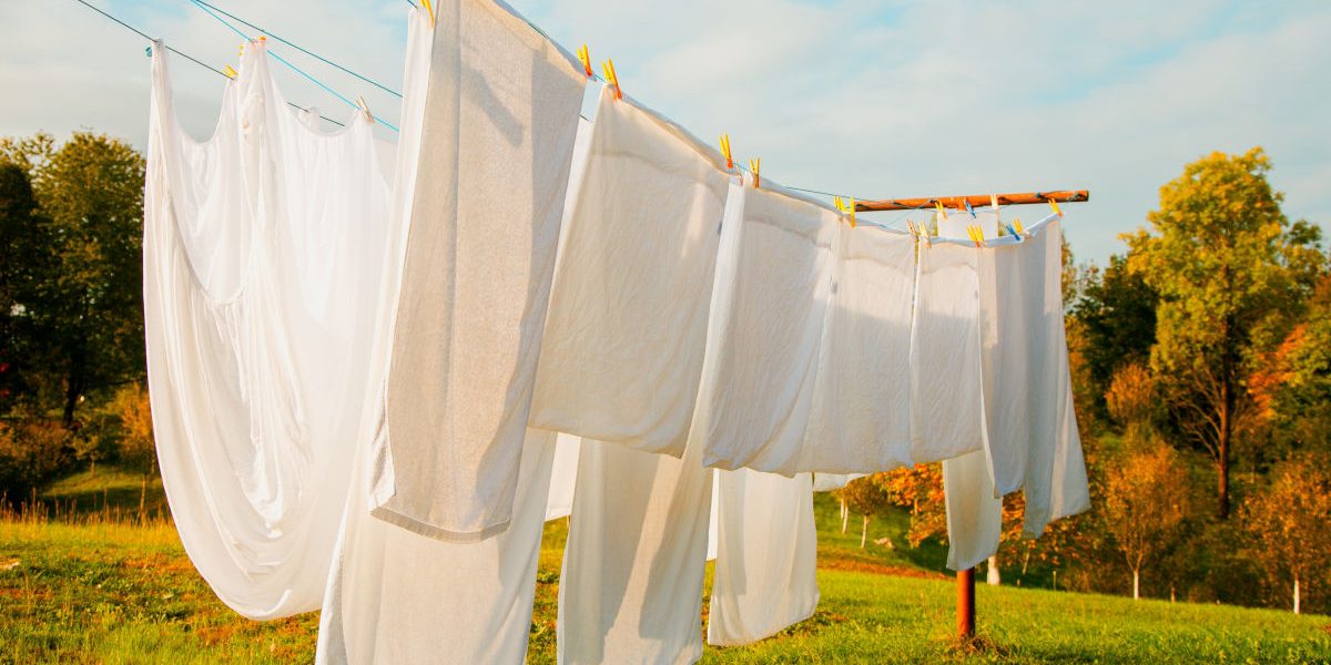 In-ce-zile-nu-se-spala-pana-la-Paste.jpg - NewsFactor