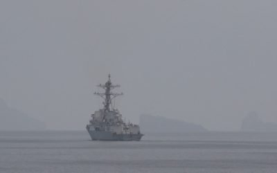 Iranul amenință navele SUA după provocarea din Strâmtoarea Hormuz