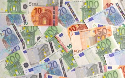 Românii, despăgubiți cu sute de mii de euro: Topul domeniilor cu probleme