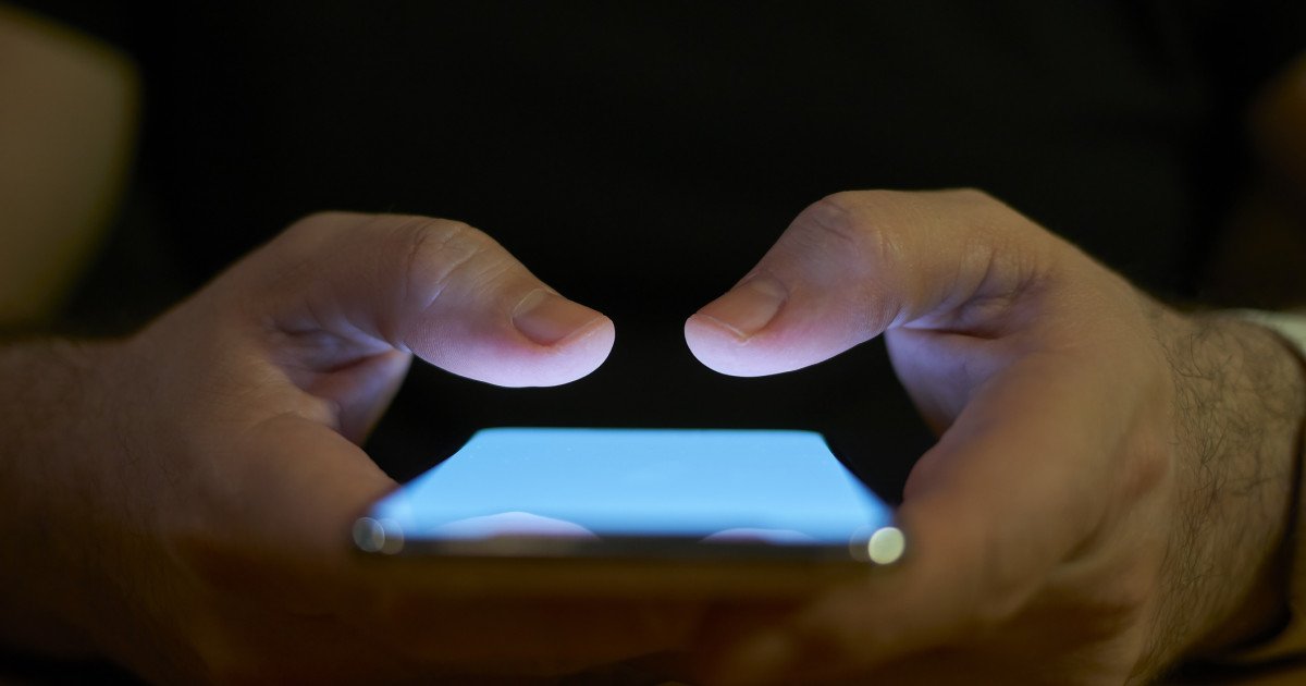 Un sfert dintre români folosesc zilnic inteligența artificială, arată un sondaj București – Un sondaj recent dezvăluie o imagine clară a utilizării inteligenței artificiale (AI) în România, indicând o diviziune semnificativă în funcție de vârstă, educație și mediul de rezidență