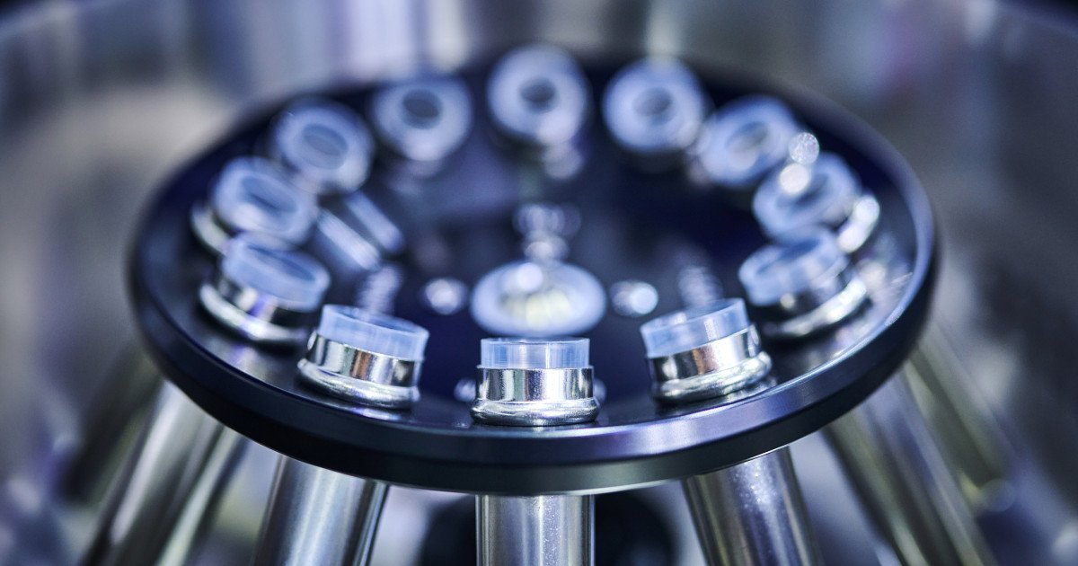 Deșeurile de plastic ar putea deveni o resursă neașteptată pentru producerea de medicamente