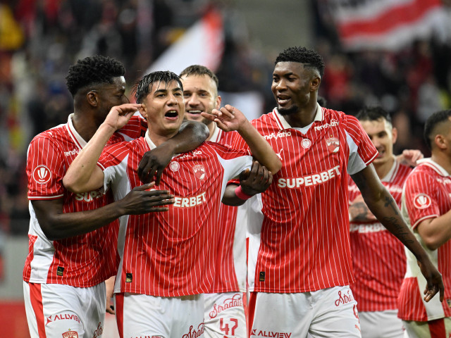 Victorie pentru Dinamo în play-off! U Cluj, ratare imensă în SuperLigă