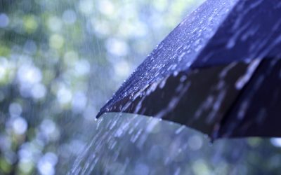 Vremea extremă lovește România: Ploi torențiale și grindină, ANM avertizează