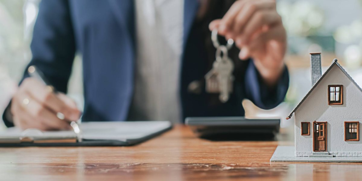 La-ce-sa-fii-atent-cand-cumperi-un-apartament-vechi-sau-nou.jpg - NewsFactor