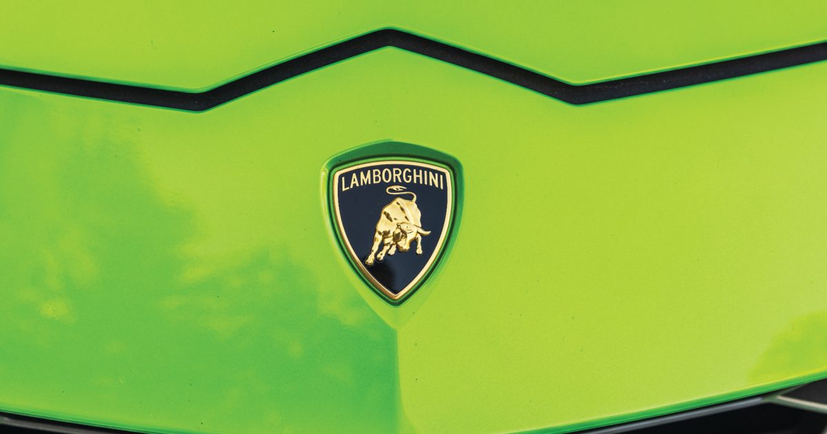 Șeful ITM București, Costel Grojdea, cu Lamborghini de 300.000 € în vizorul presei