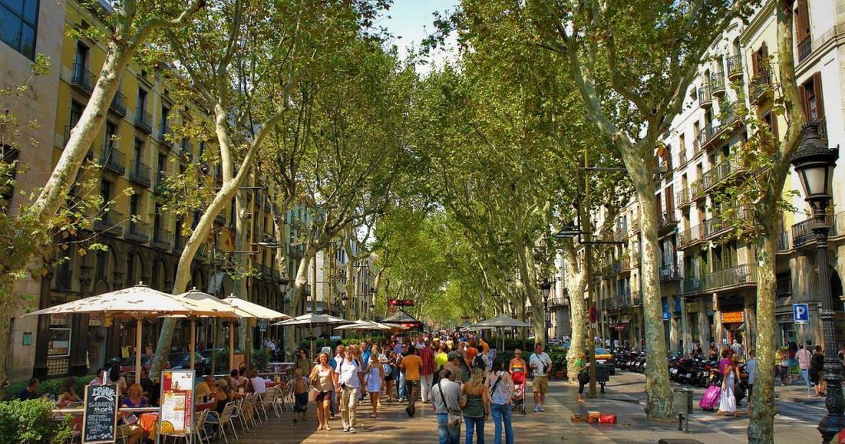 La Rambla, „Zonă de Excelență”: Terasele din Barcelona, sub reguli stricte