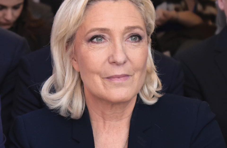 Marine Le Pen, față în față cu magnatul francez. Business-ul, în alertă