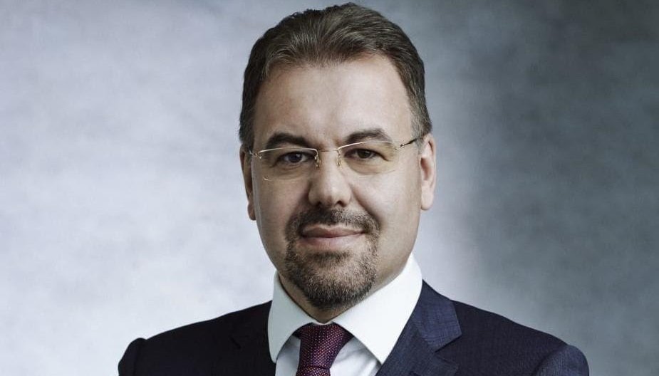 Resursele valutare ale României, un „ancoră” pentru economie în vremuri de criză În contextul economic actual, accentul se pune pe consolidarea rezilienței economiei românești în fața șocurilor externe și a incertitudinilor structurale