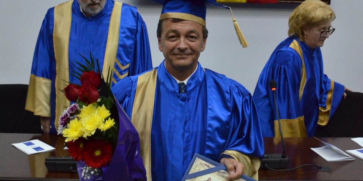 Judecătoria galați: Procesul lui lucian Georgescu, fost rector, a fost oprit