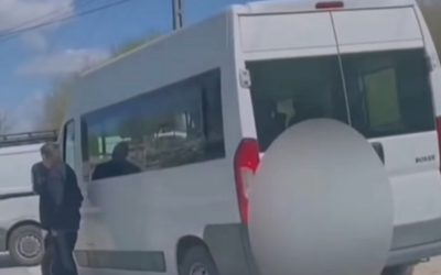 Acuzații de turism electoral la alegerile din Ungaria, cu microbuz din România