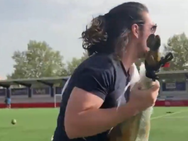 Președintele unui club, gest ȘOC după ce-a gonit musulmani cu jambon