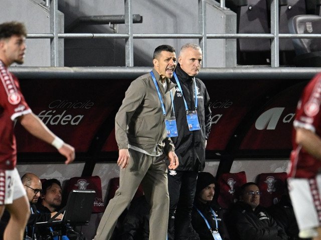 Gâlcă, răspuns acid pentru Dobre: De ce s-a plâns fotbalistul Rapidului?
