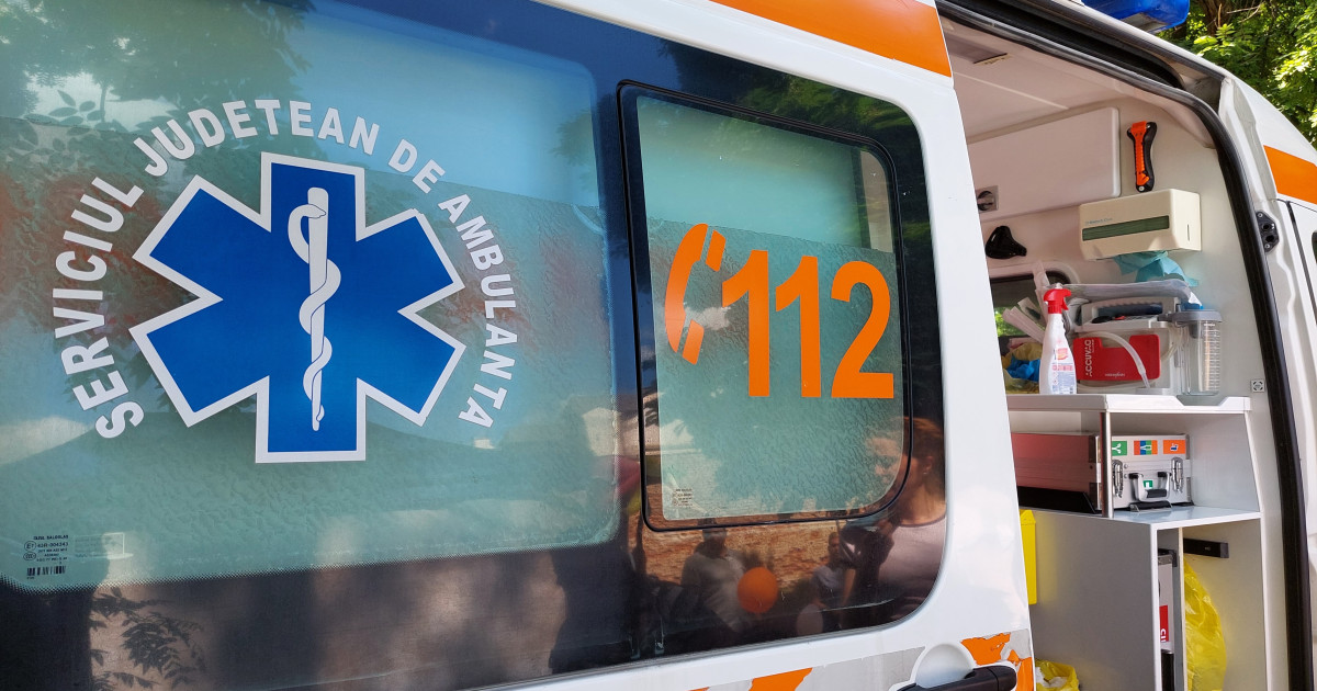 Bărbat, în comă după ce a fost lovit de clopot în noaptea de Înviere