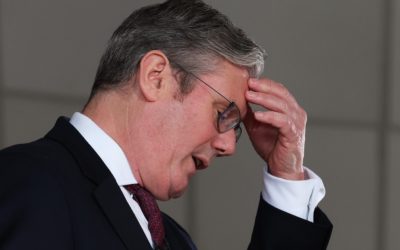 Scandalul Mandelson zguduie Parlamentul: Starmer, pe muchie de cuțit pentru funcția de premier