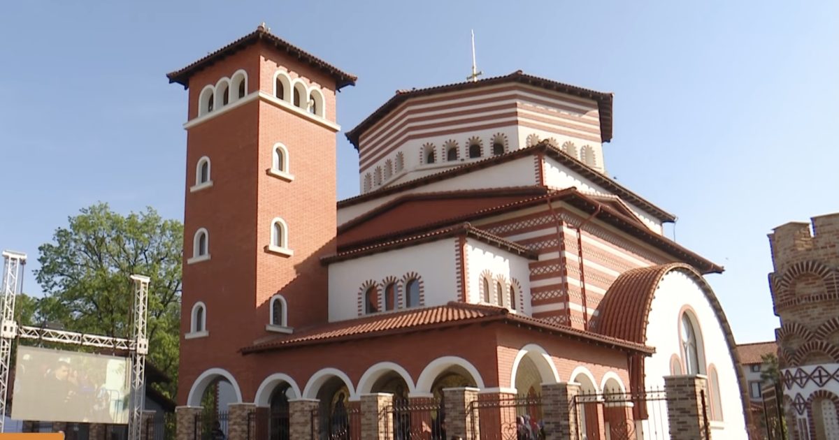 Capul Sfântului Gheorghe, adus din Sfântul Munte la Mănăstirea Pantocrator din Teleorman