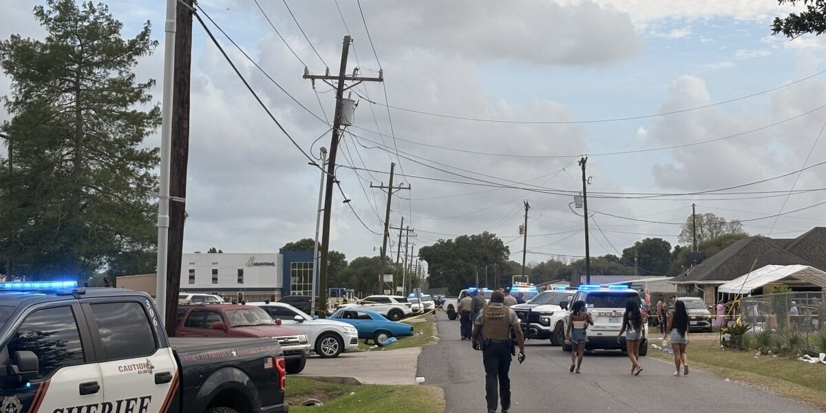 At least 15 injured after car drove into crowd at Lao New Year Festival